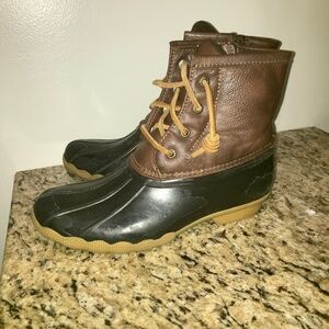 Sperry Saltwater leather fleece lined boots